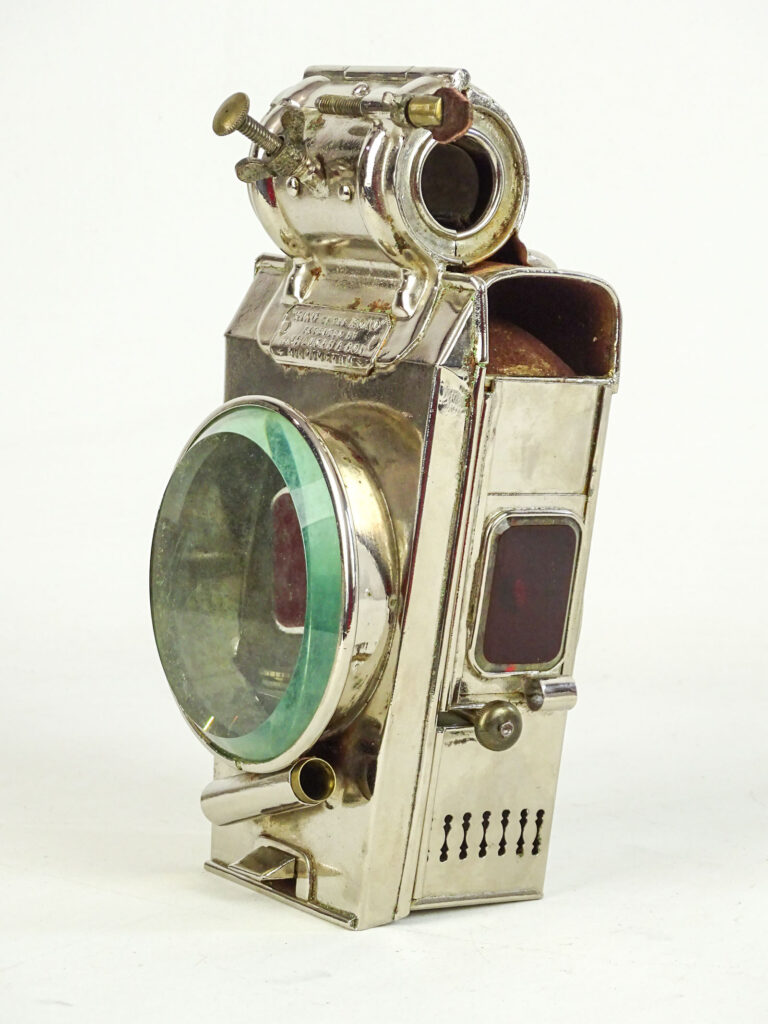 Lucas "King of the Road" hub lamp
